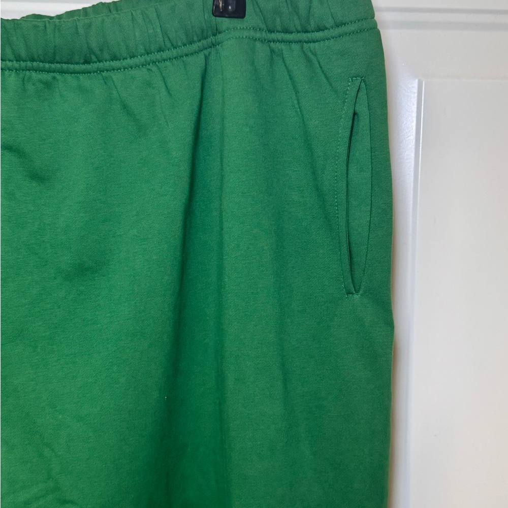 NWT The MAYFAIR GROUP Green embroidered and graphic sweatpants size XXL - Picture 9 of 11